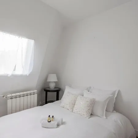 Guestready - Duplex Spacieux Et Lumineux Paryż