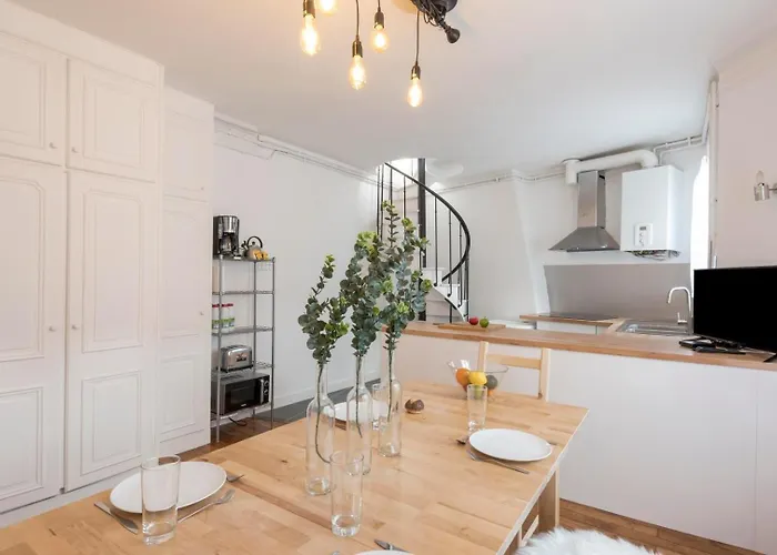 Guestready - Duplex Spacieux Et Lumineux Appartement