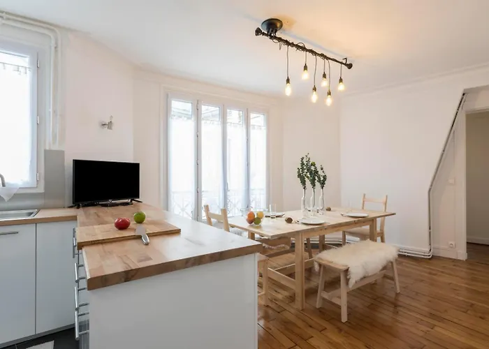 Guestready - Duplex Spacieux Et Lumineux Parijs